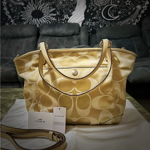 Vintage Y2K Coach Shoulder Bag beige color Shoulder Bag new without tags - Picture 15 of 17